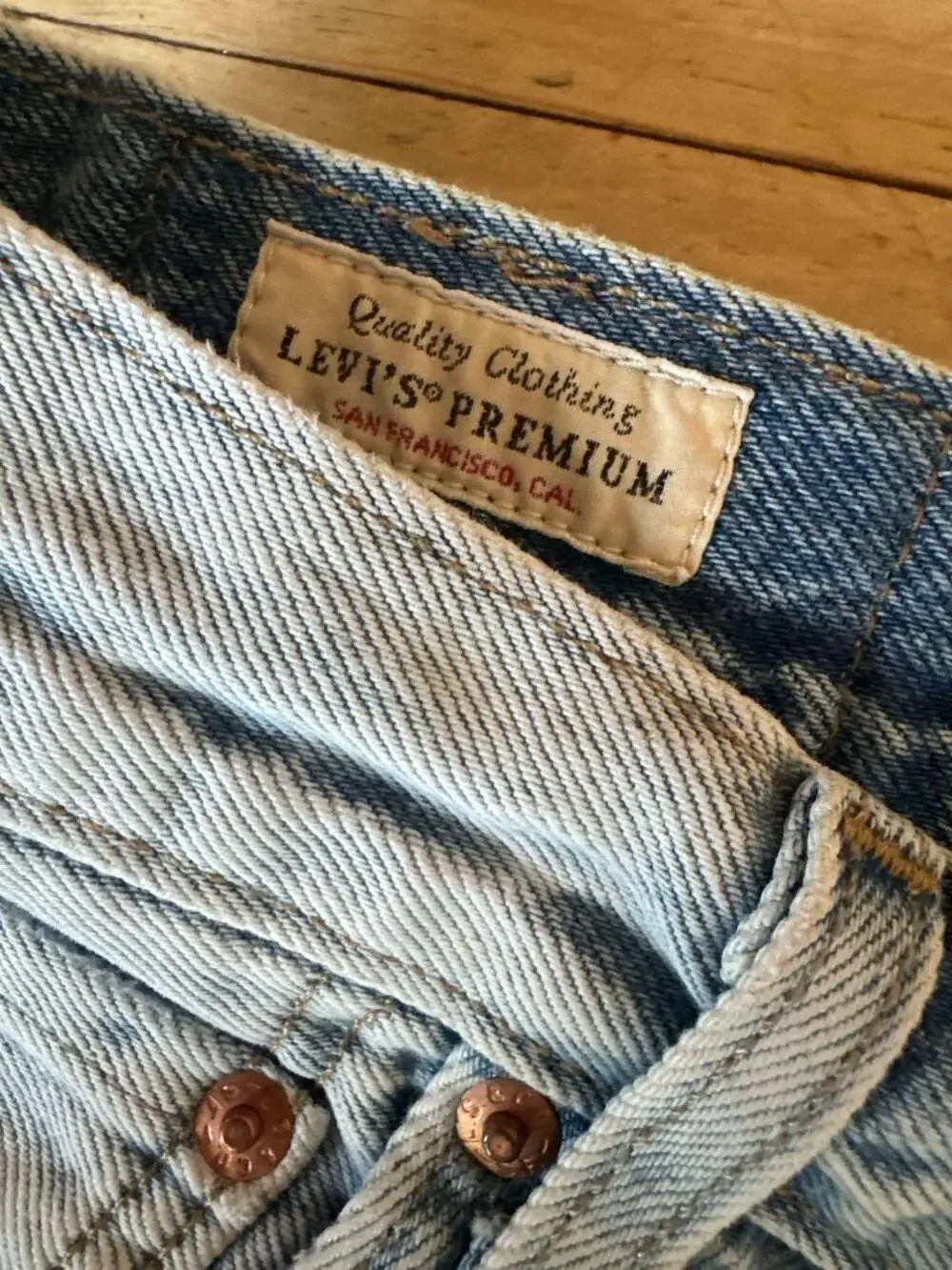 Levi's Premium Lot 568 Loose Straight Leg Jeans Light Wash Size 30x32